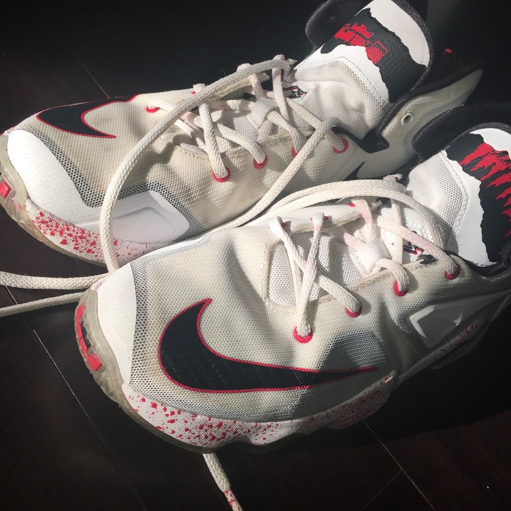 Nike Lebron 13 XIII Halloween Size 7 - Picture 4 of 4